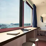 Up There Design 4*