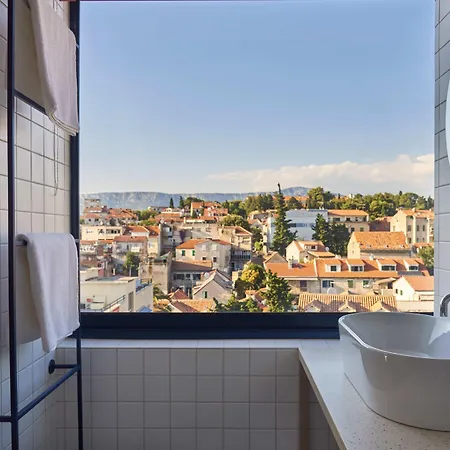 Up There Design