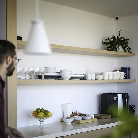 Up There Design 斯普利特