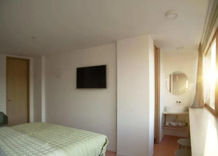 Up There Design ベッド・アンド・ブレックファスト