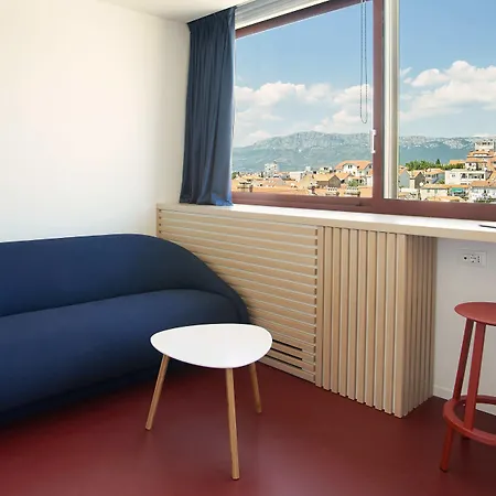 Up There Design Split